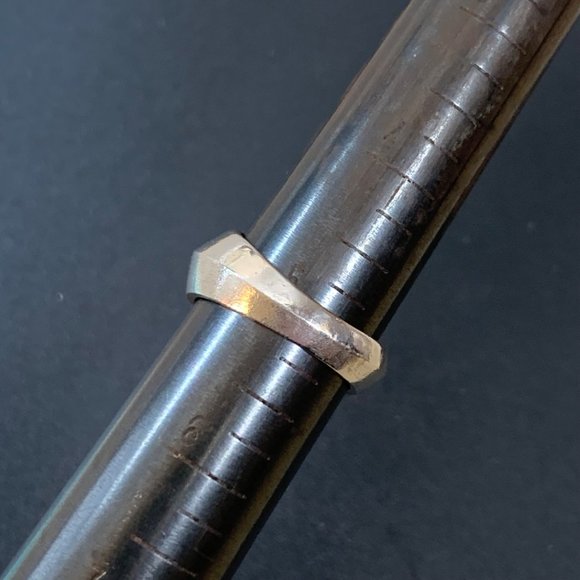 Sterling Silver 925 Knife Edge Tapered Band Textured & Shiny Finish Size 5 - Picture 15 of 15